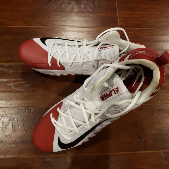 NIKE Alpha Menace Pro Football cleats - Picture 4 of 7